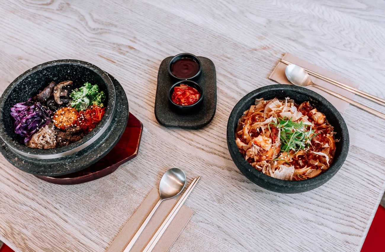 Các món đa dạng tại Simon & Lee